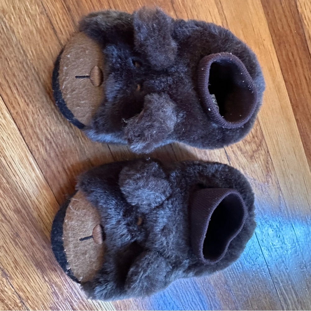 Llbean toddler bear slippers size 7-8